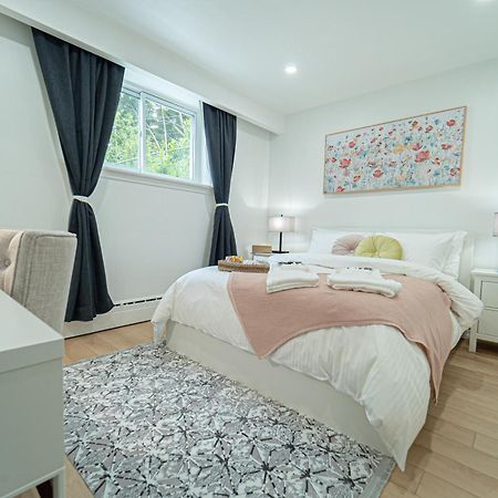 Quiet & Comfortable Double Private Room, Free Parking Toronto Buitenkant foto