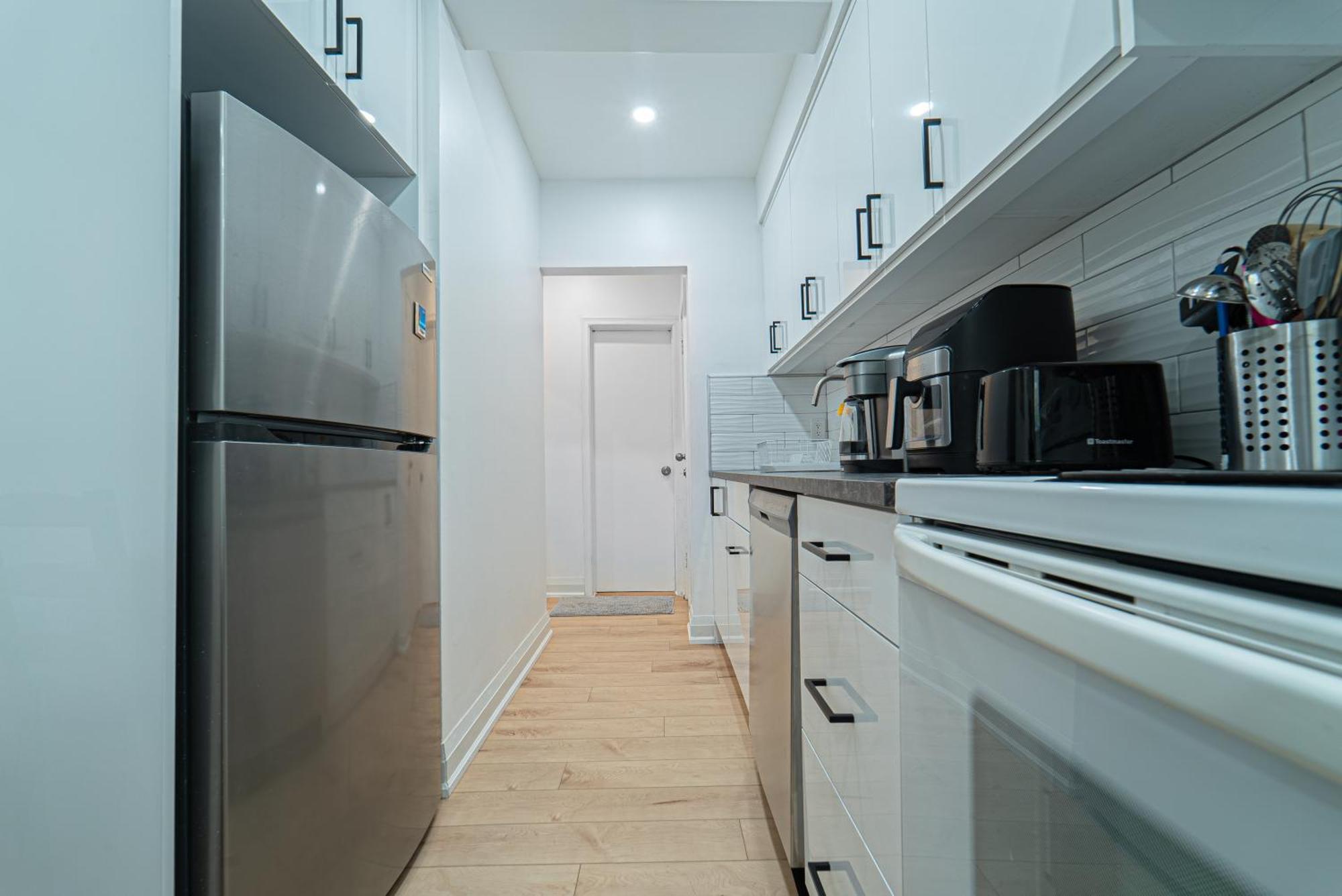 Quiet & Comfortable Double Private Room, Free Parking Toronto Buitenkant foto