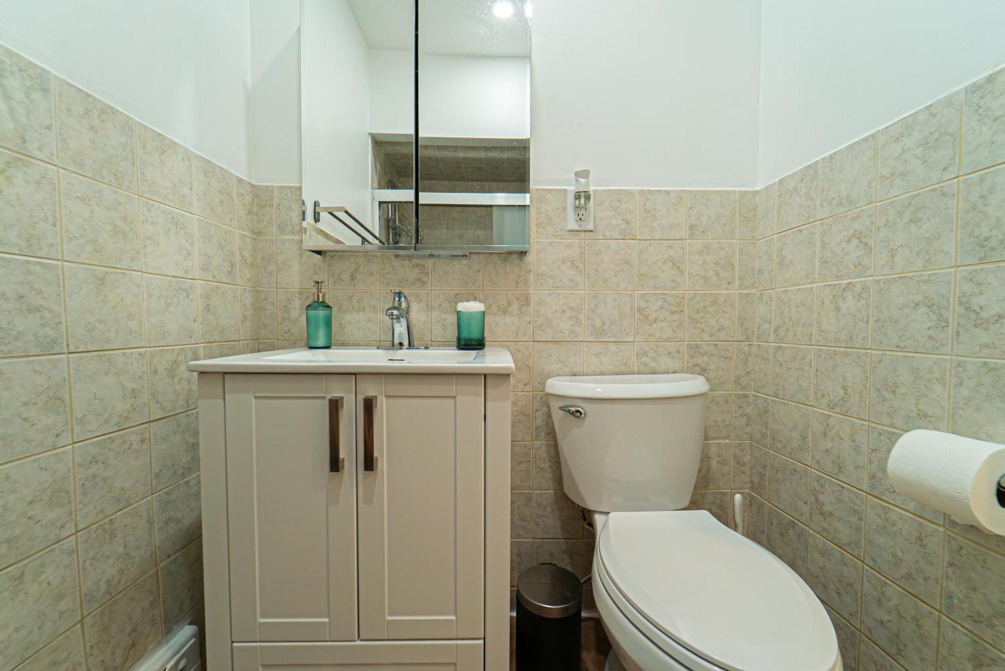 Quiet & Comfortable Double Private Room, Free Parking Toronto Buitenkant foto